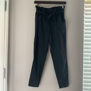 Athleta Skyline Highwaist Paper Bag Pants, Size 4